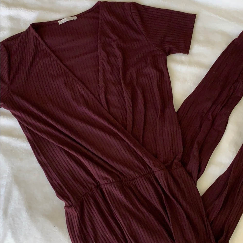 MAROON JUMPSUIT